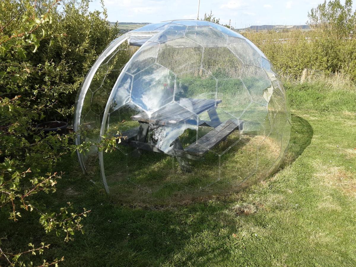 Вилла The Rainbow Pod Милтаун-Малбей Экстерьер фото